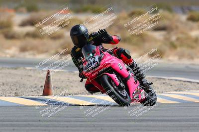 media/Mar-13-2022-SoCal Trackdays (Sun) [[112cf61d7e]]/Turn 4 (145pm)/